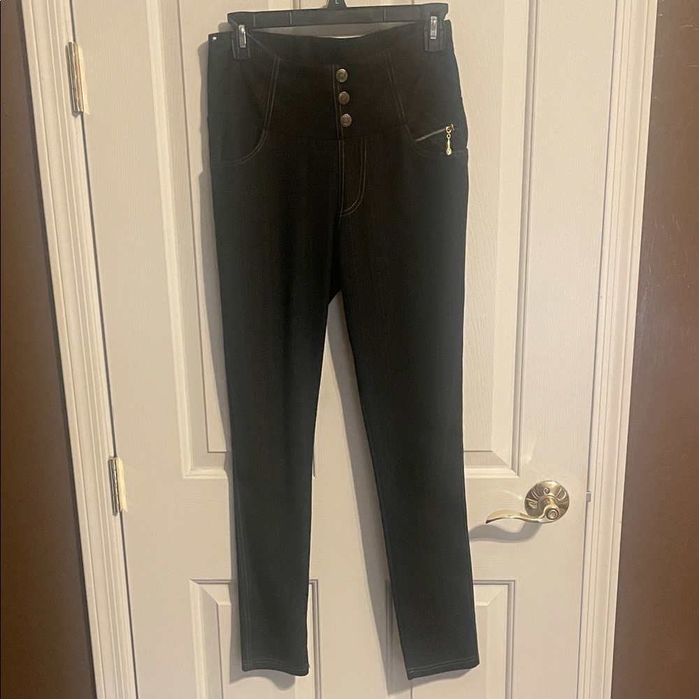 High-Waisted Black Skinny Jeans